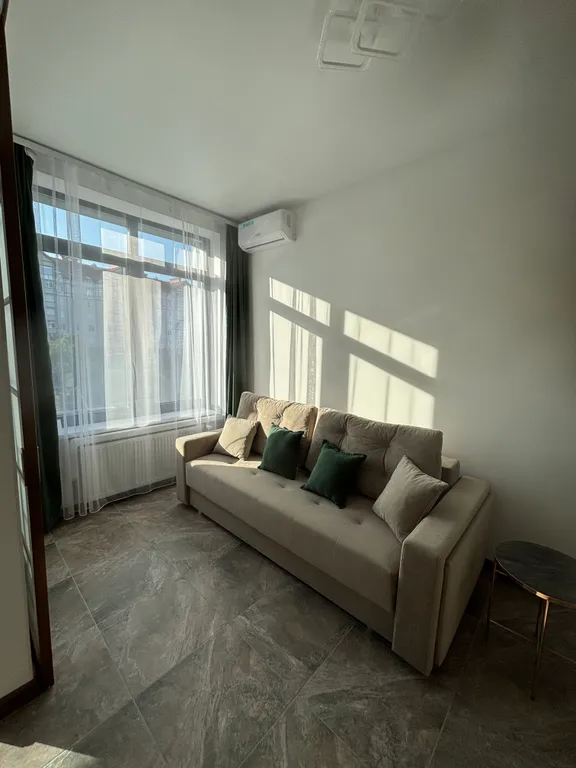 Уютная квартира-студия в центре города на озере Тихое