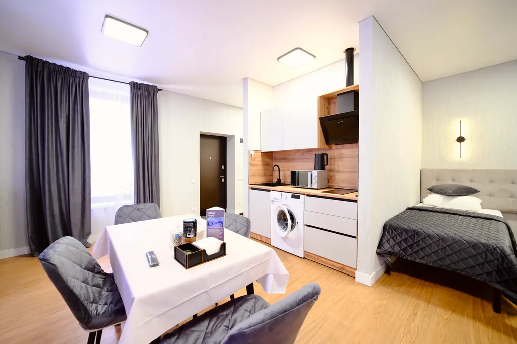 Студия с красивым видом