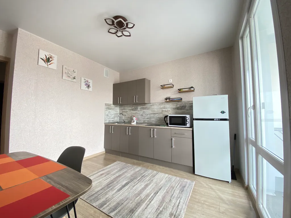 Уютная квартира в центре Левого берега