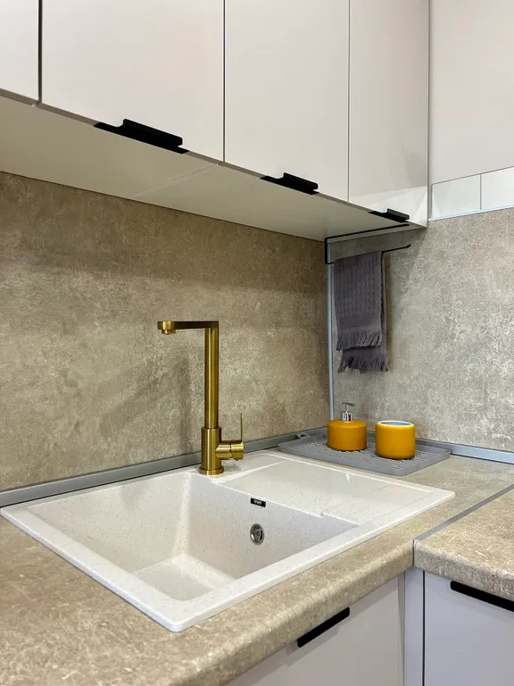 Новая квартира с дизайнерским ремонтом класса люкс