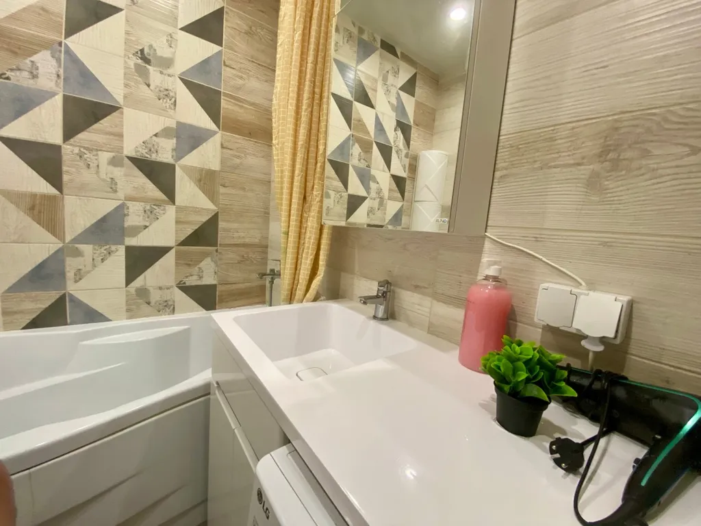 Квартира Двухкомнатная квартира в центральном районе города — Курск