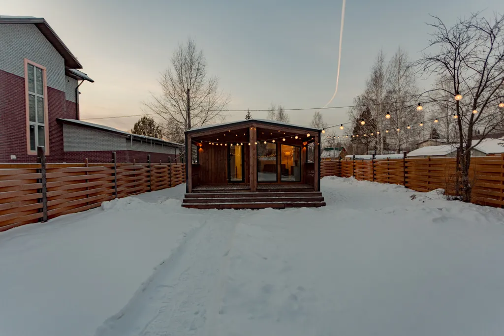 Скандинавский уютный домик с баней Око в черте города