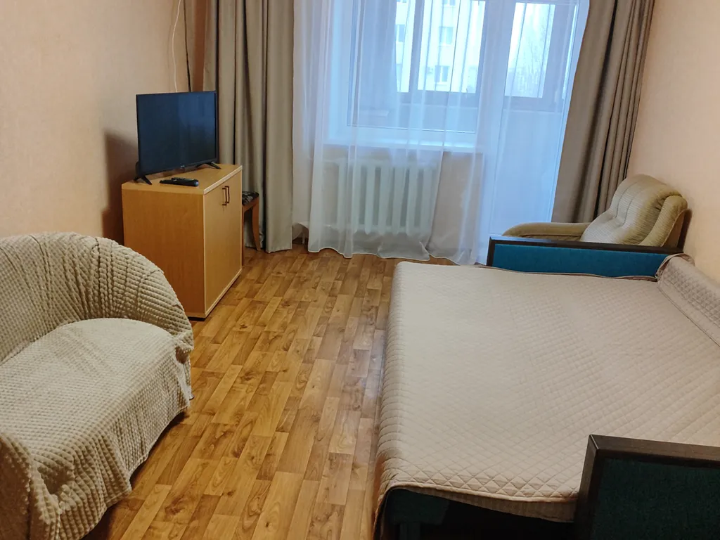 Квартира с видом на Родину Мать