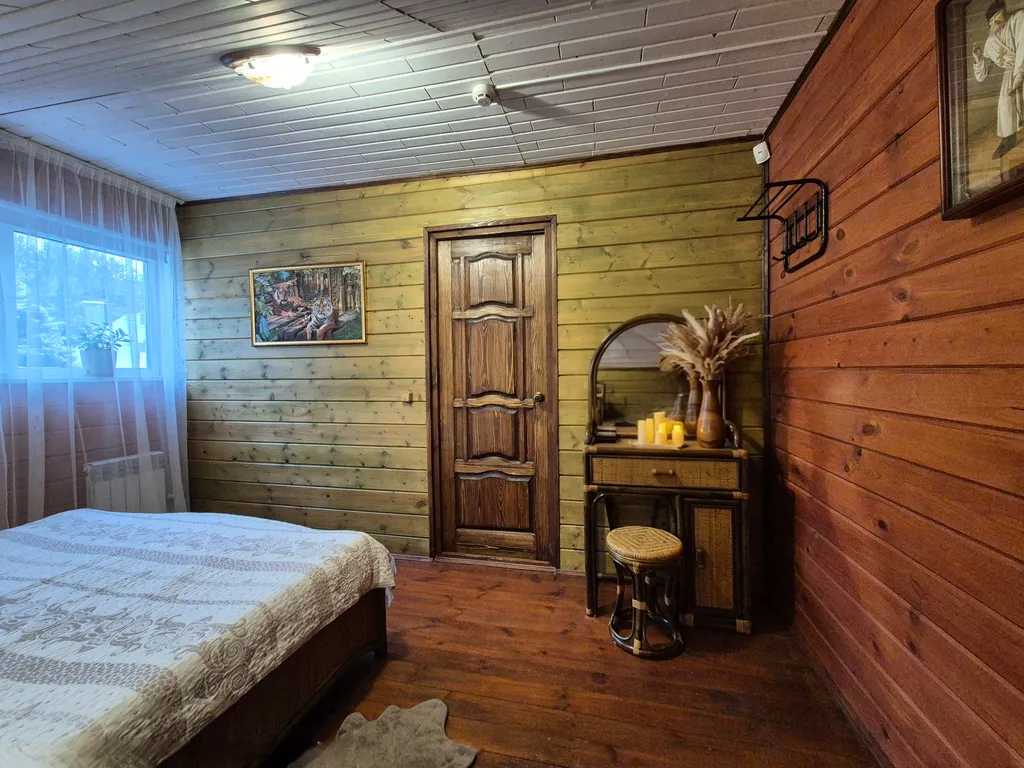 Уютный дом с бильярдом, сауной на берегу Горьковского моря