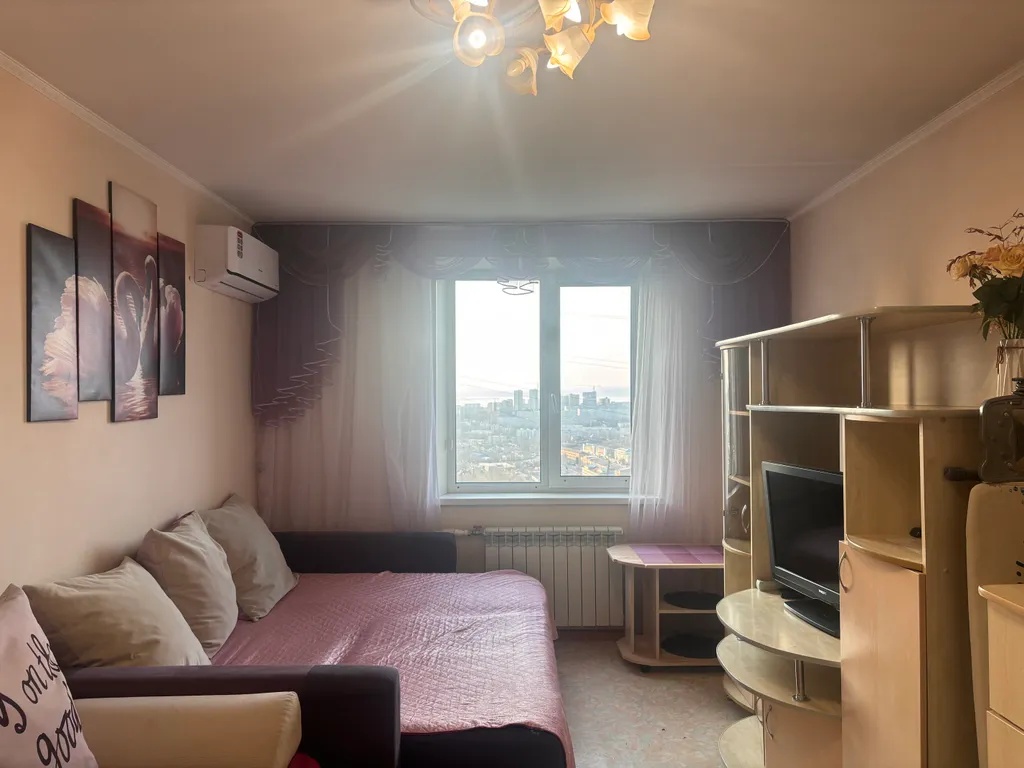 Однокомнатная квартира с видом на город