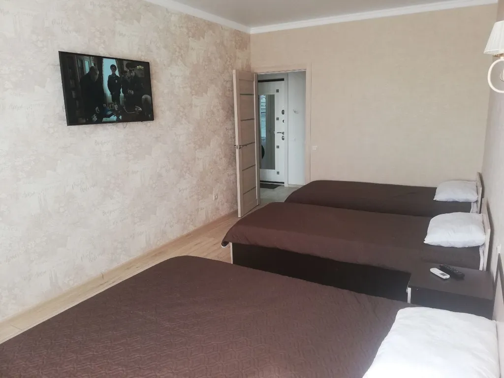 Квартира Квартира Евродвушка в 5 минутах до чистейшего песчаного пляжа Кавказ — Анапа