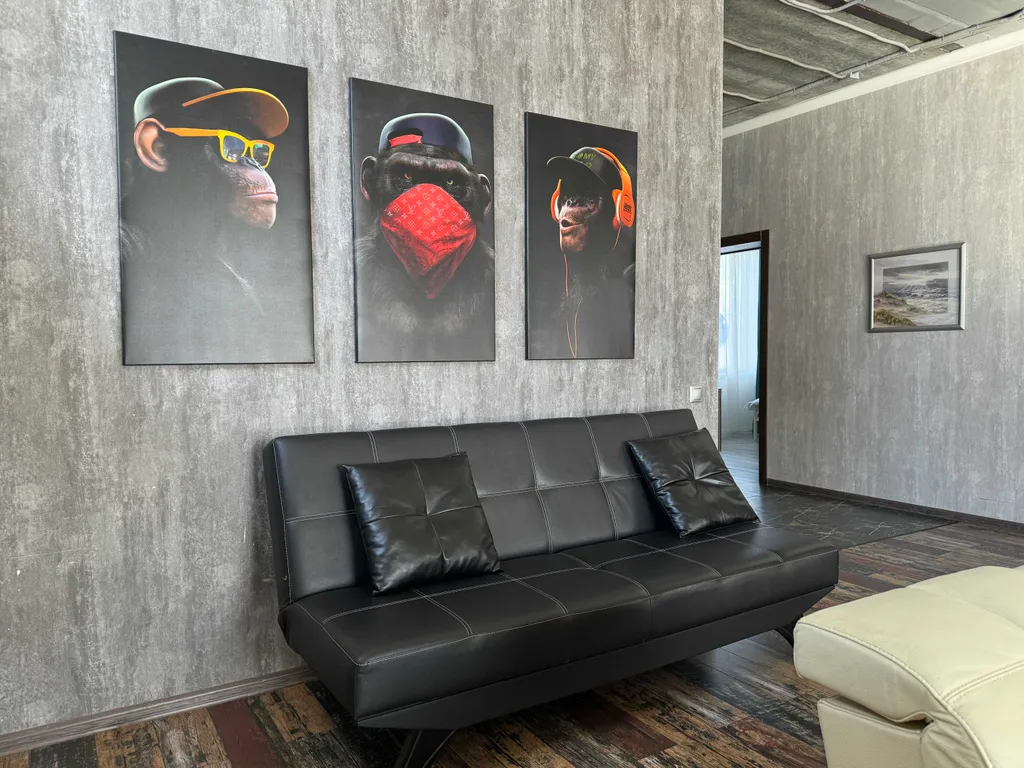 Дом-шале в черте города с баней и чаном