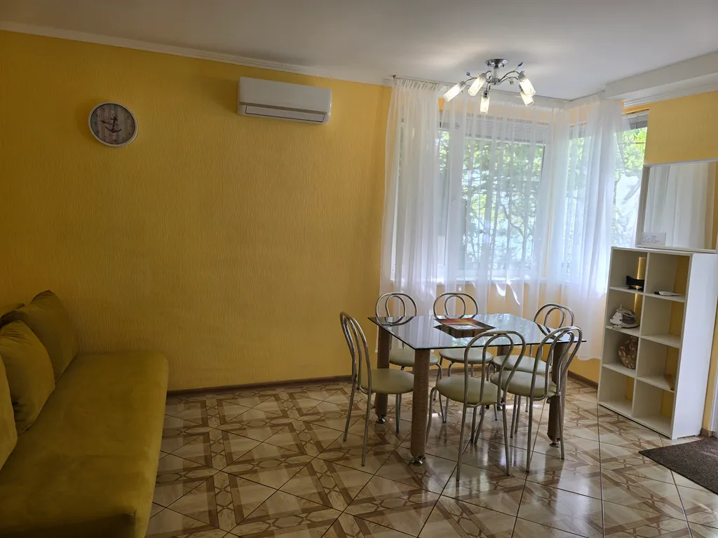 Апартаменты с террасой в эллинге Селена