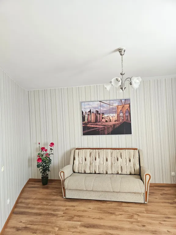 Большая просторная квартира с двумя балконами.