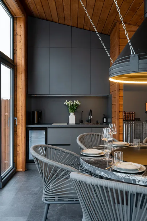 Теплый панорамный дом с русской баней и купелью