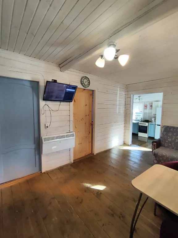 Ладога, Гостевой дом у воды в Кобоне