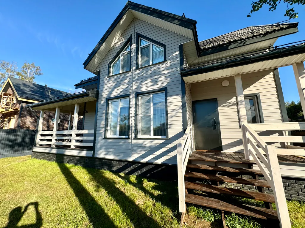 Дом 140 метров на участке 10 соток