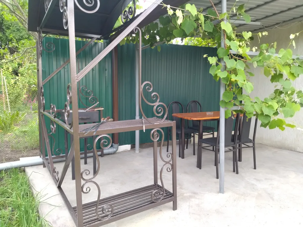 Уютный дом около парка