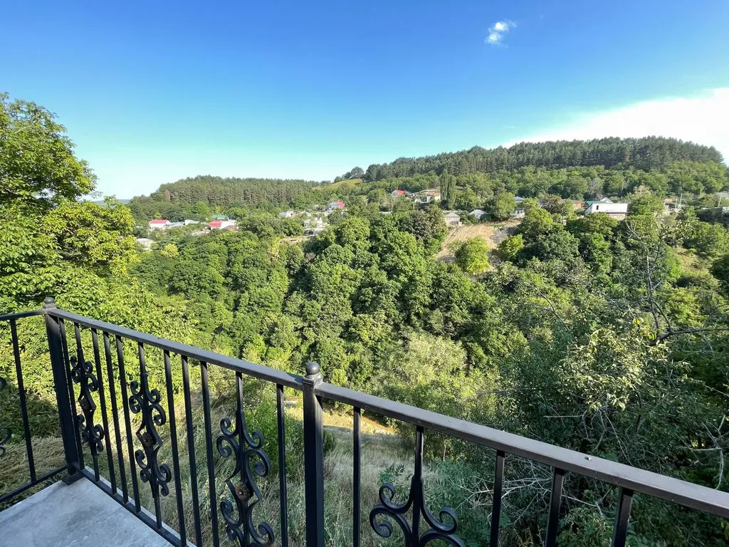 Коттедж Дом над ущельем — Кисловодск