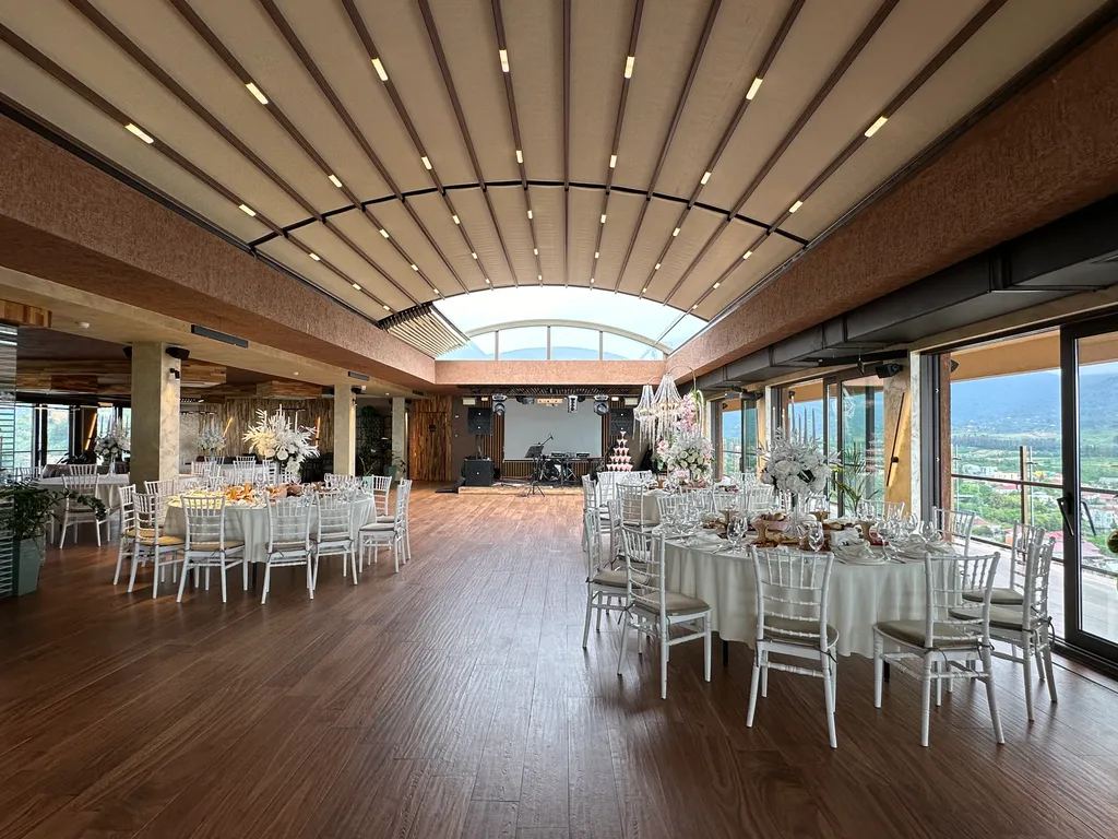 Элитные апартаменты с бассейном в Dreamland Oasis