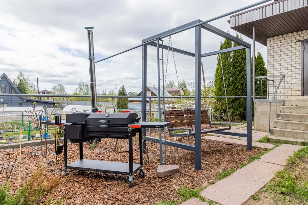 Дом у озера Solar love