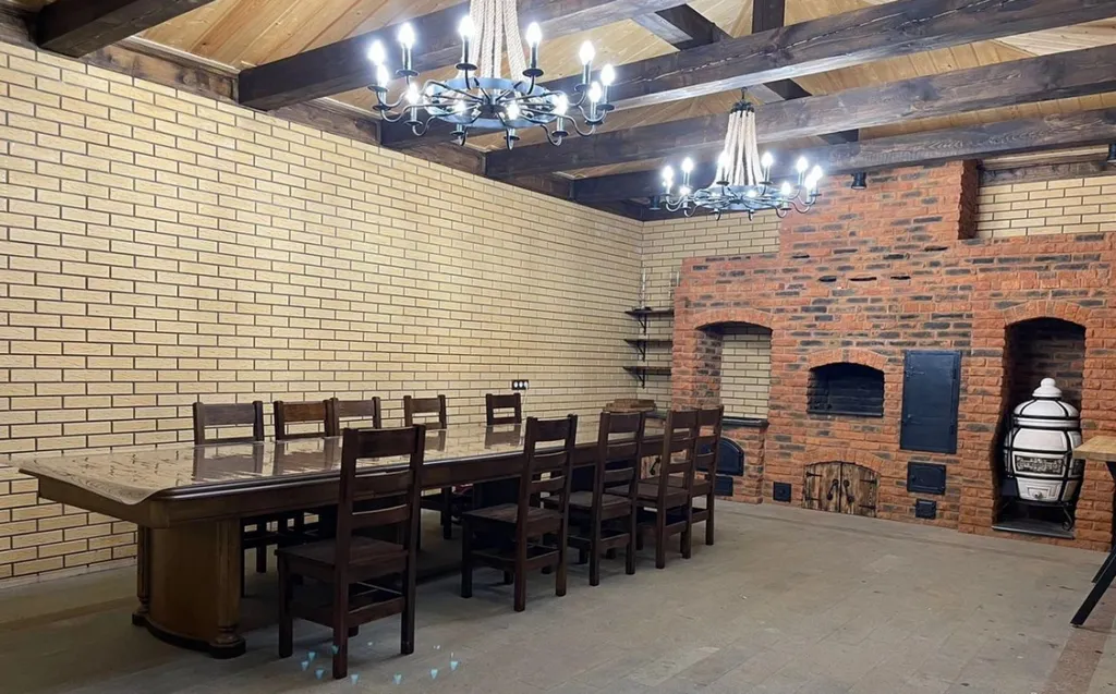 Прекрасный Дом на берегу реки Кама