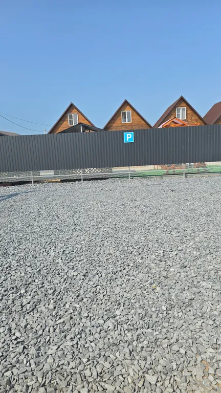 Домик с бассейном в 7 минутах от моря