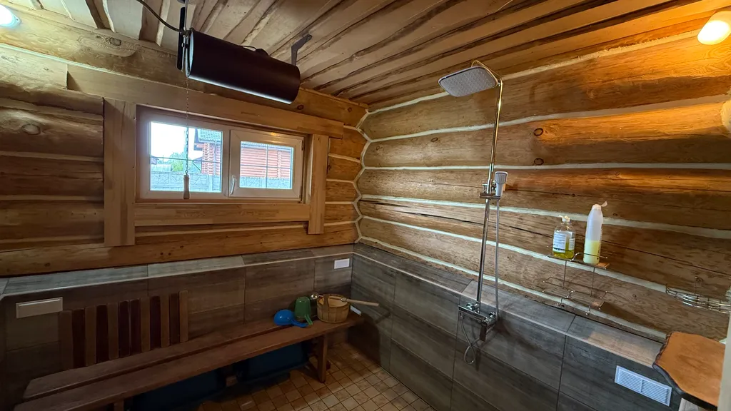 Домик у реки