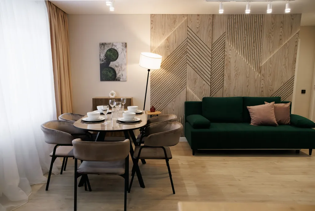 Новая квартира с 2-мя спальнями и большой кухней-гостиной — аренда посуточно в Кировск