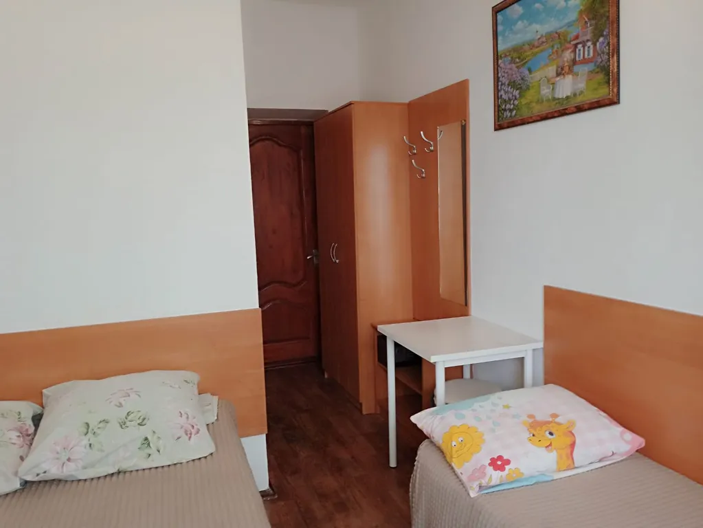 Квартира Квартира Стандартный трехместный  номер — Анапа