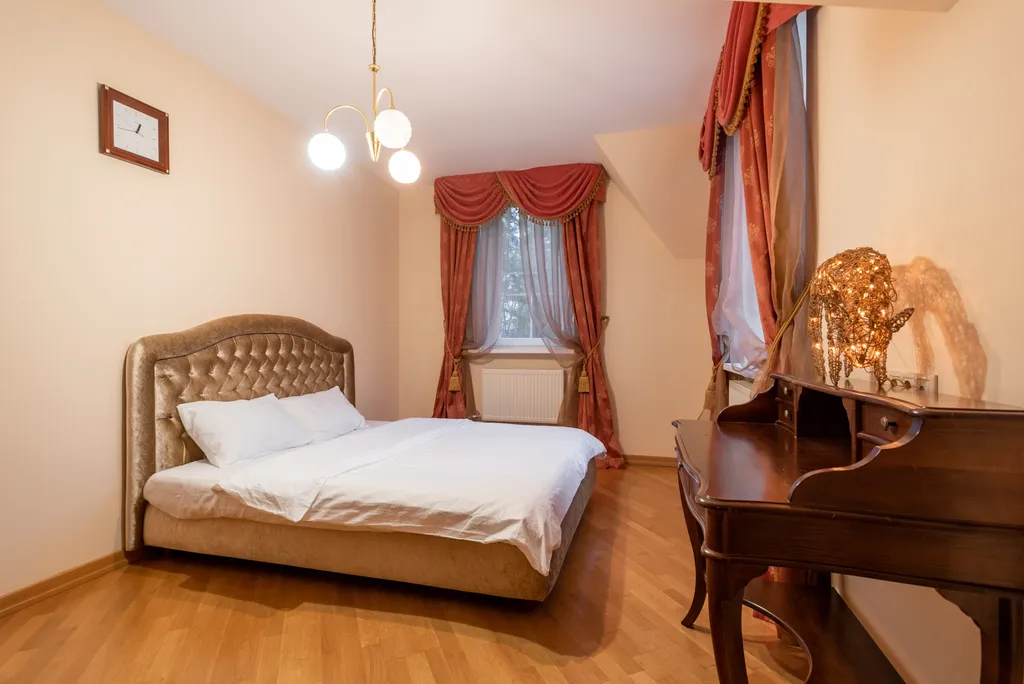 Коттедж Дом с бассейном и сауной — Горки-2