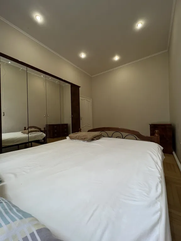 6-комнатный Дом