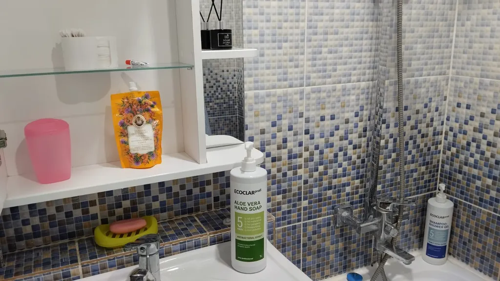 Квартира в центре города с шикарным видом на горы и пруд