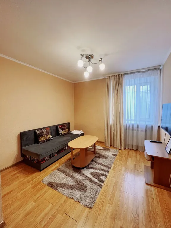 Квартира Эконом на первом этаже — аренда посуточно в Караганда