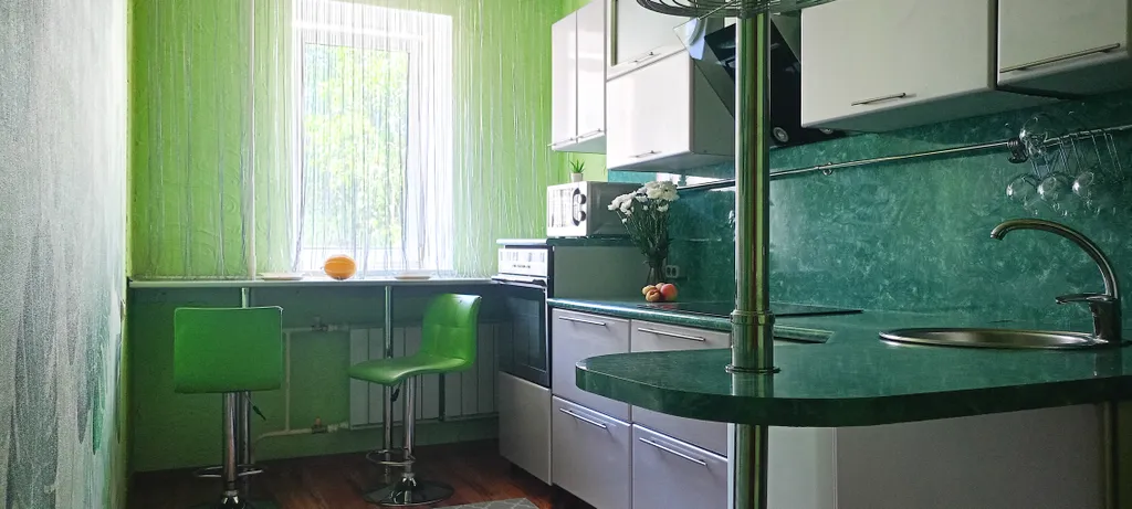 Просторная двухкомнатная квартира для 5 гостей в центре