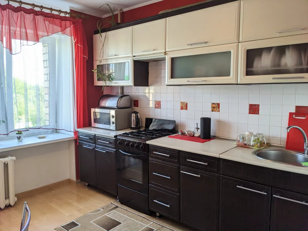 Большая 2- комнатная квартира в Центре города — аренда посуточно в Барановичи