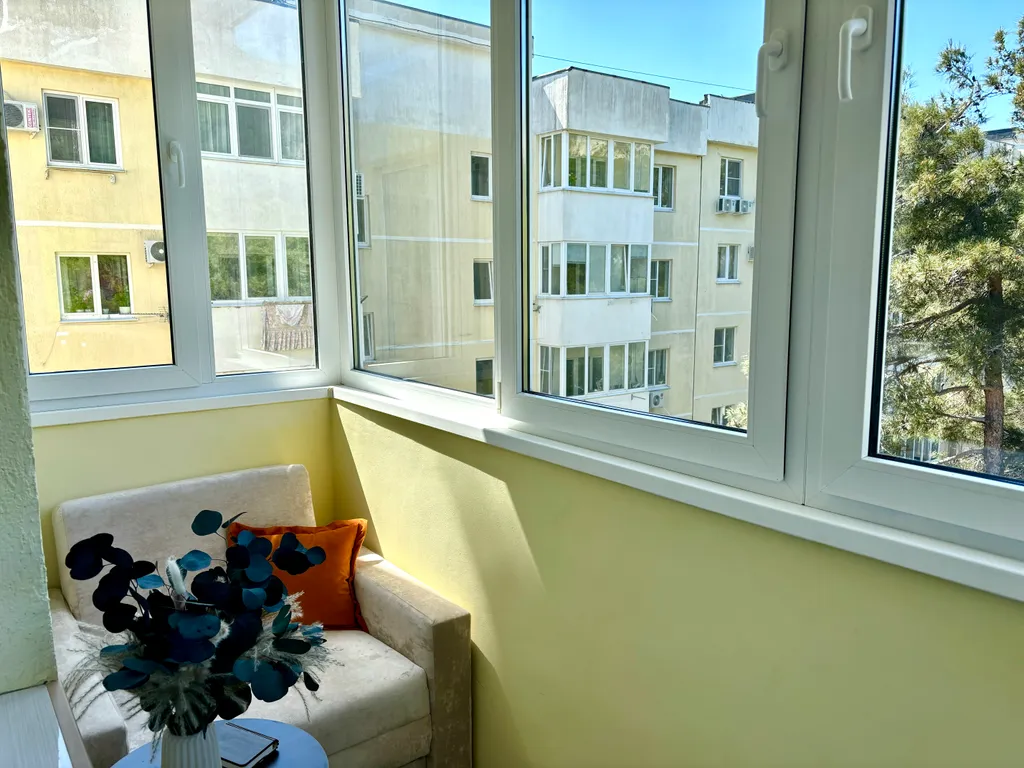 Квартира Светлая, видовая, двухкомнатная квартира — Геленджик