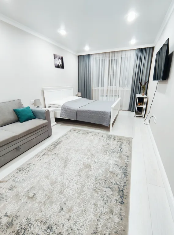 Устная квартира в самом центре города, свежий евроремонт