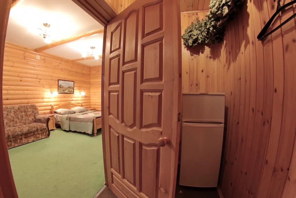 Номер полулюкс в центре города на панорамном берегу