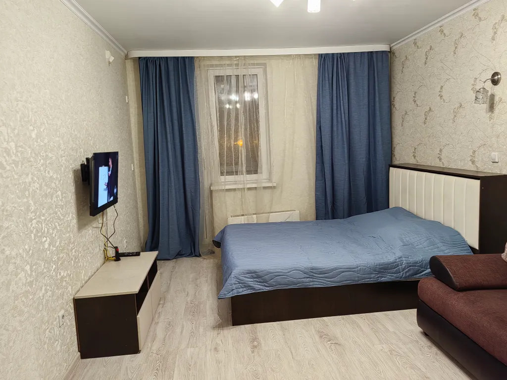 Квартира 1 комнатная квартира в шаговой от Аквапарка — Казань