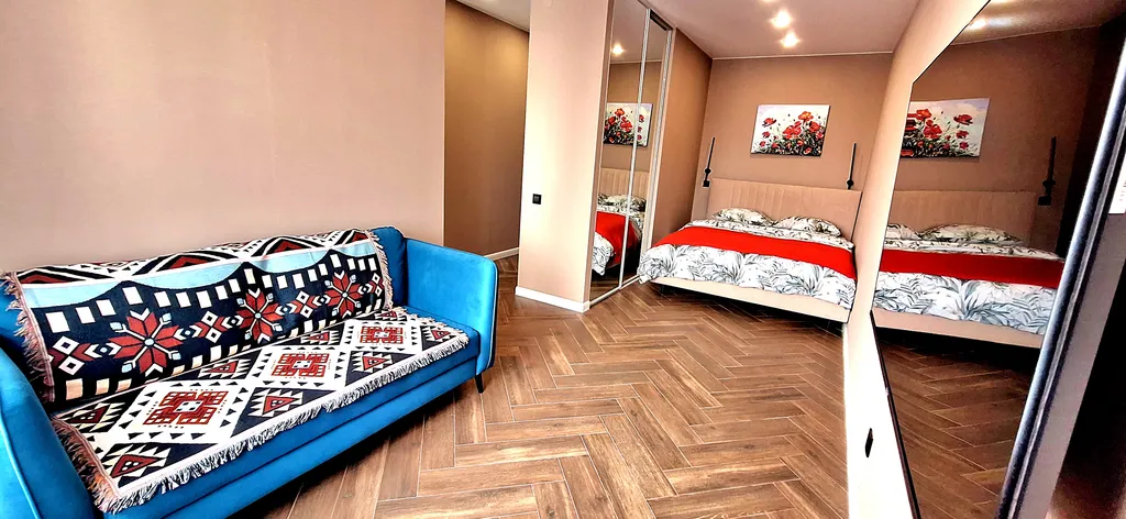 Квартира с яркими акцентами