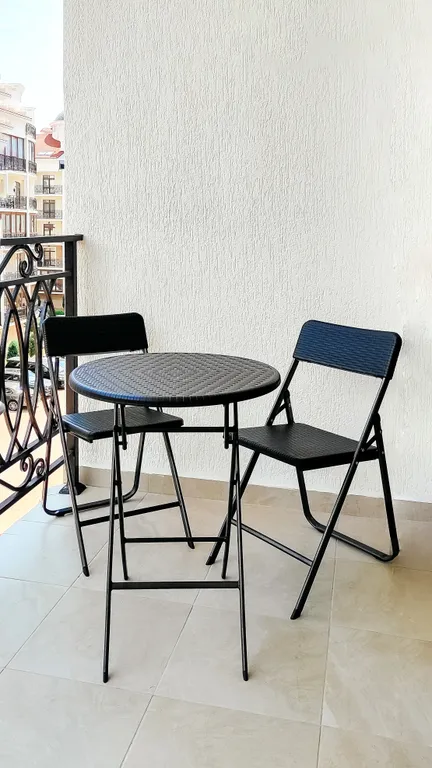 Квартира Апартаменты в сердце города с видом на горы и 100 м от моря — Геленджик