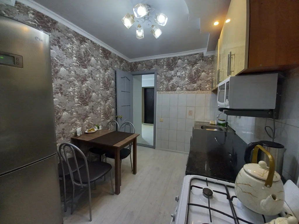 Яркая Звезда на Космосе