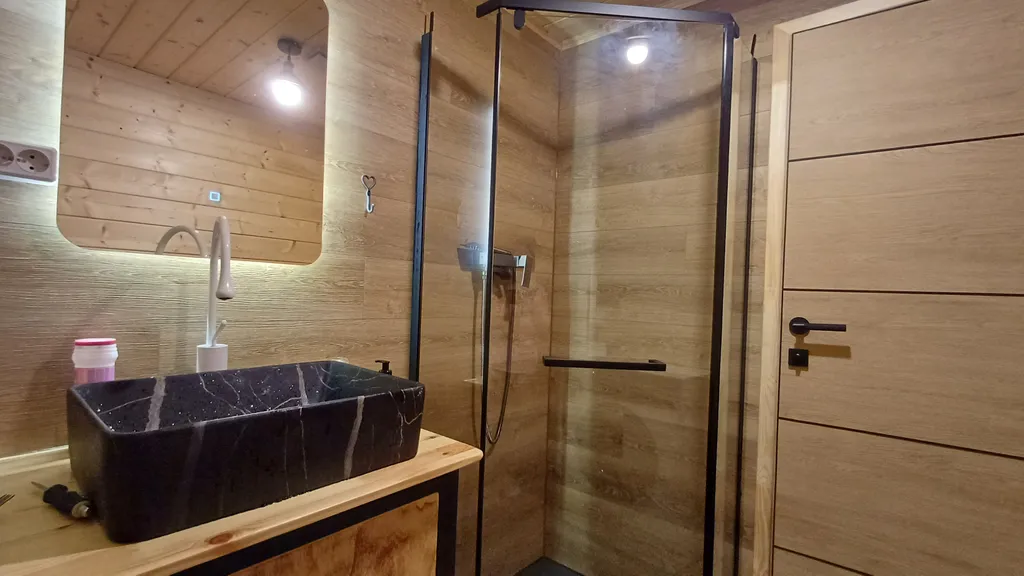 Дом 60m2 — чан для купания, кухня, Wi-Fi