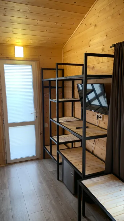 Трехместный лофт