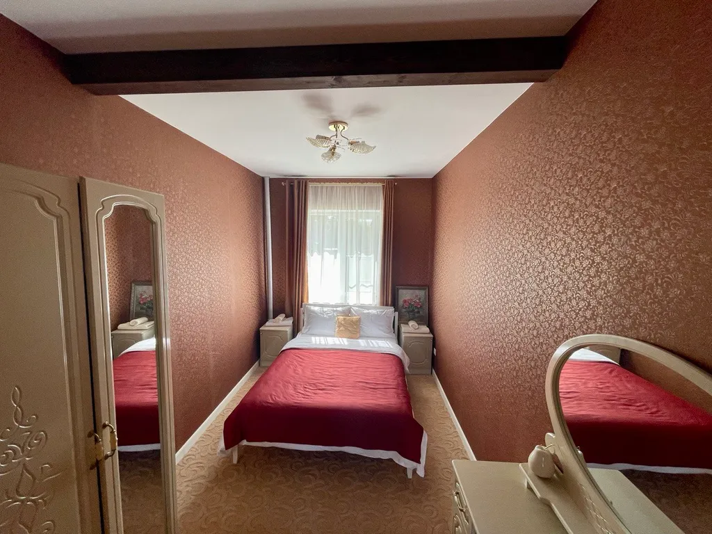 Коттедж у Медного озера