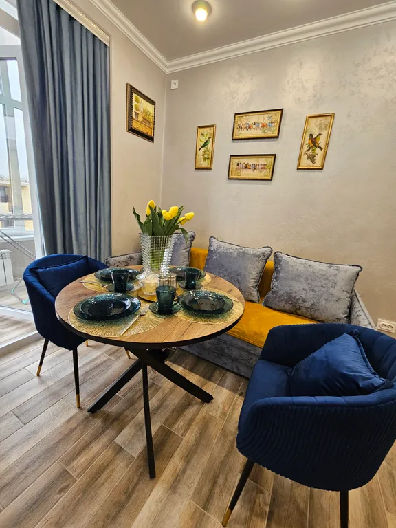 Шикарная вип квартира у аэропорта Экспоцентр и жд вокзала