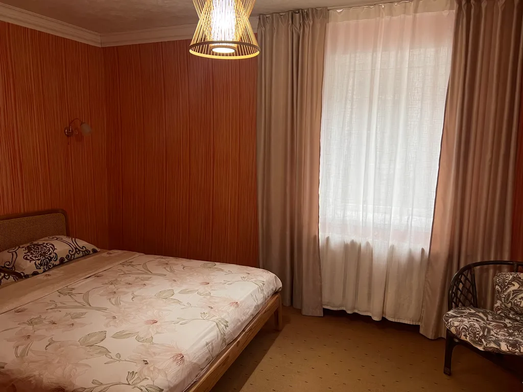 Дом над набережной