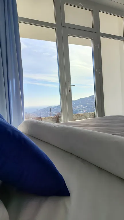 Дом с панорамным видом на горы и море