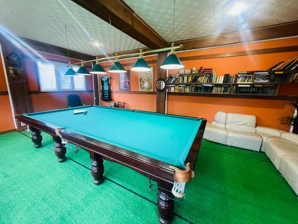 Домик с 3 спальнями на 6 человек