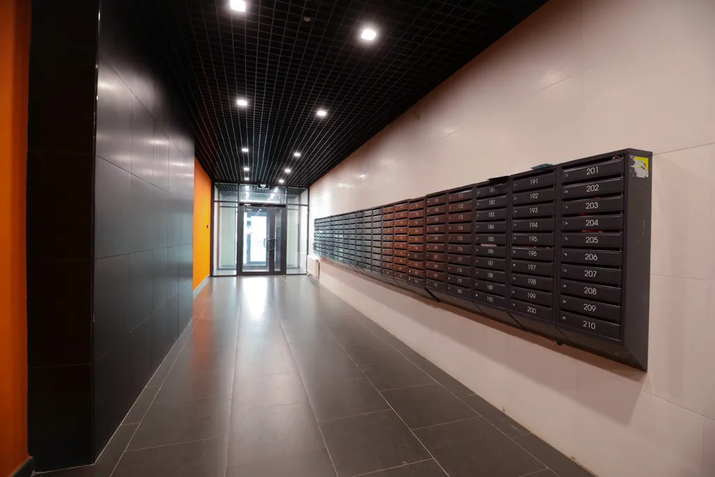 Современная студия в новостройке Маркса 89