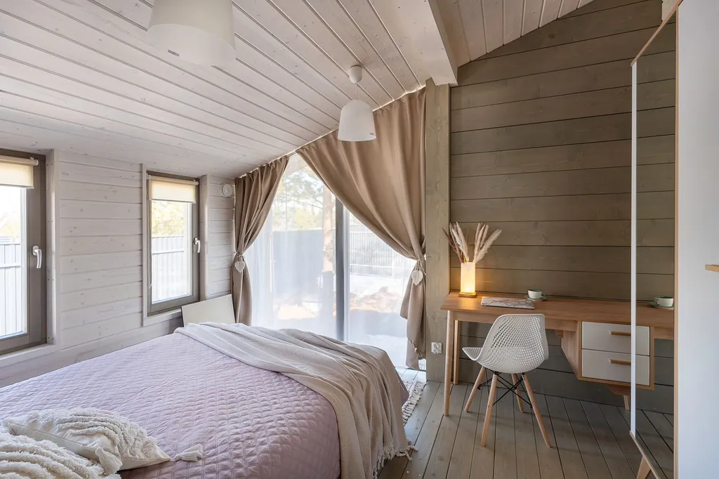 Дом под соснами