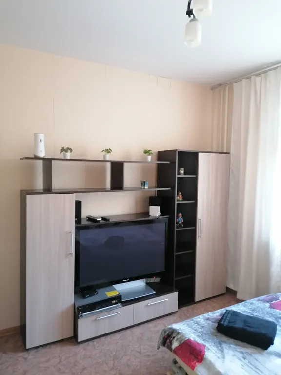 Студия недалеко от Стрелки