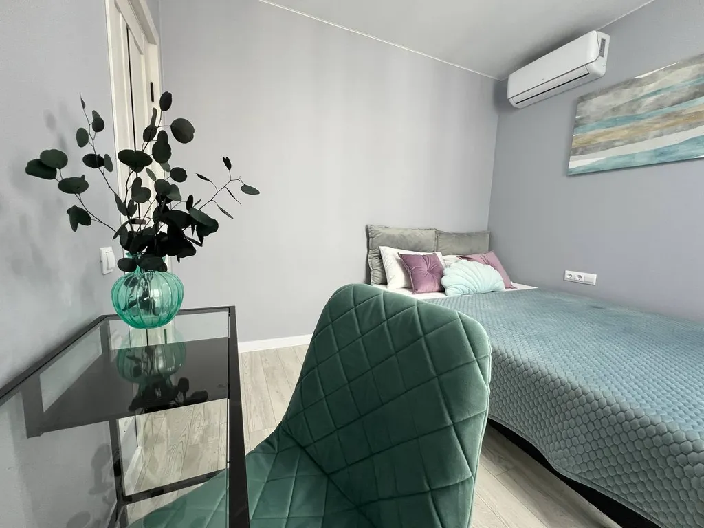 Четырехместные апартаменты с видом на реку