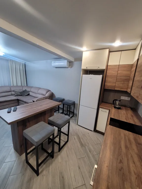 Дом около пляжа с уютным двориком